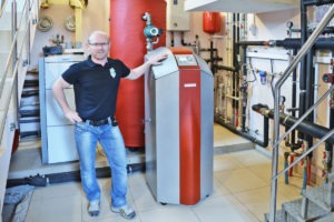Тепловой насос Вода-Вода компании Heliotherm для отопления дома 510 кв. м. Киевская обл.