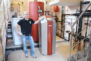 Тепловой насос Вода-Вода компании Heliotherm для отопления дома 510 кв. м. Киевская обл.